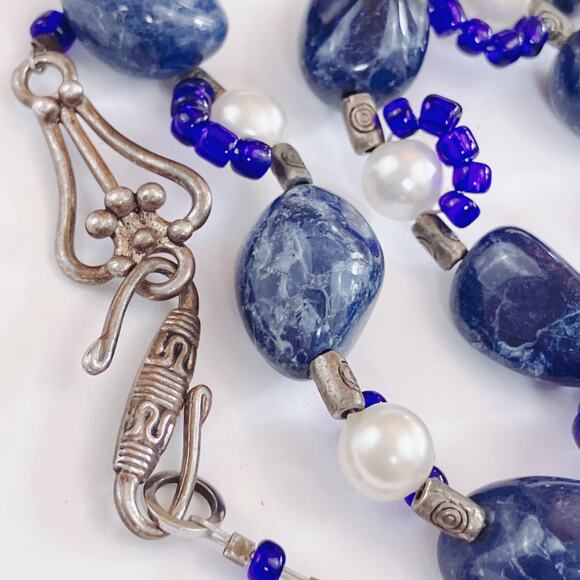Sodalite Beaded Necklace, 90s Boho Tribal Faux Pearl Gemstone Eclectic Jewelry - Picture 6 of 10